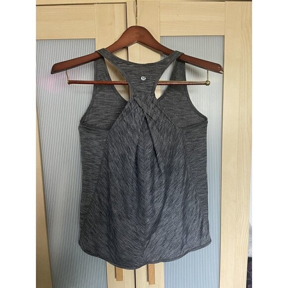 Lululemon Women's 6 Swiftly Tech Racerback Tank Top GRAY Knit Running Gym Yoga - Picture 3 of 5